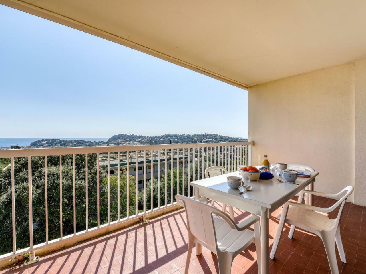 Apartment Les Mimosas-1 By Interhome Cavalaire-sur-Mer Εξωτερικό φωτογραφία